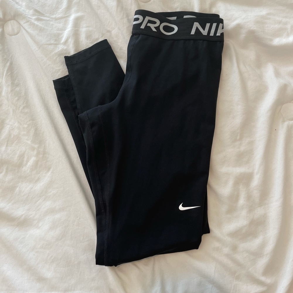 Nike pro leggings